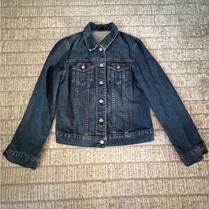 J. Crew Vintage Dark Denim Jacket size M 100% cotton, Logo Buttons, pockets